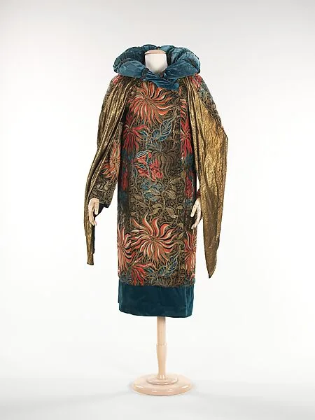 Evening coat — Monari of Paris