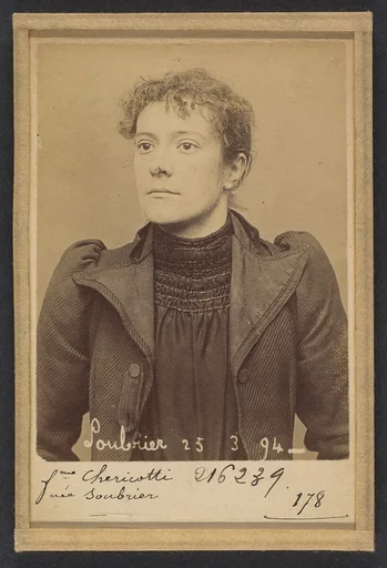 Soubrier. Annette (femme Chericotti). 28 ans, née à Paris Ille. Coutière. Anarchiste. 25/3/94.