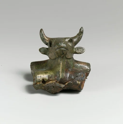 Bronze bull's head