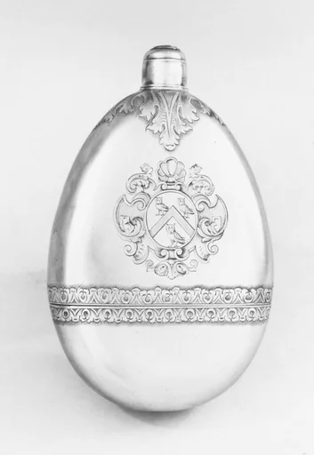 Flask with screw top