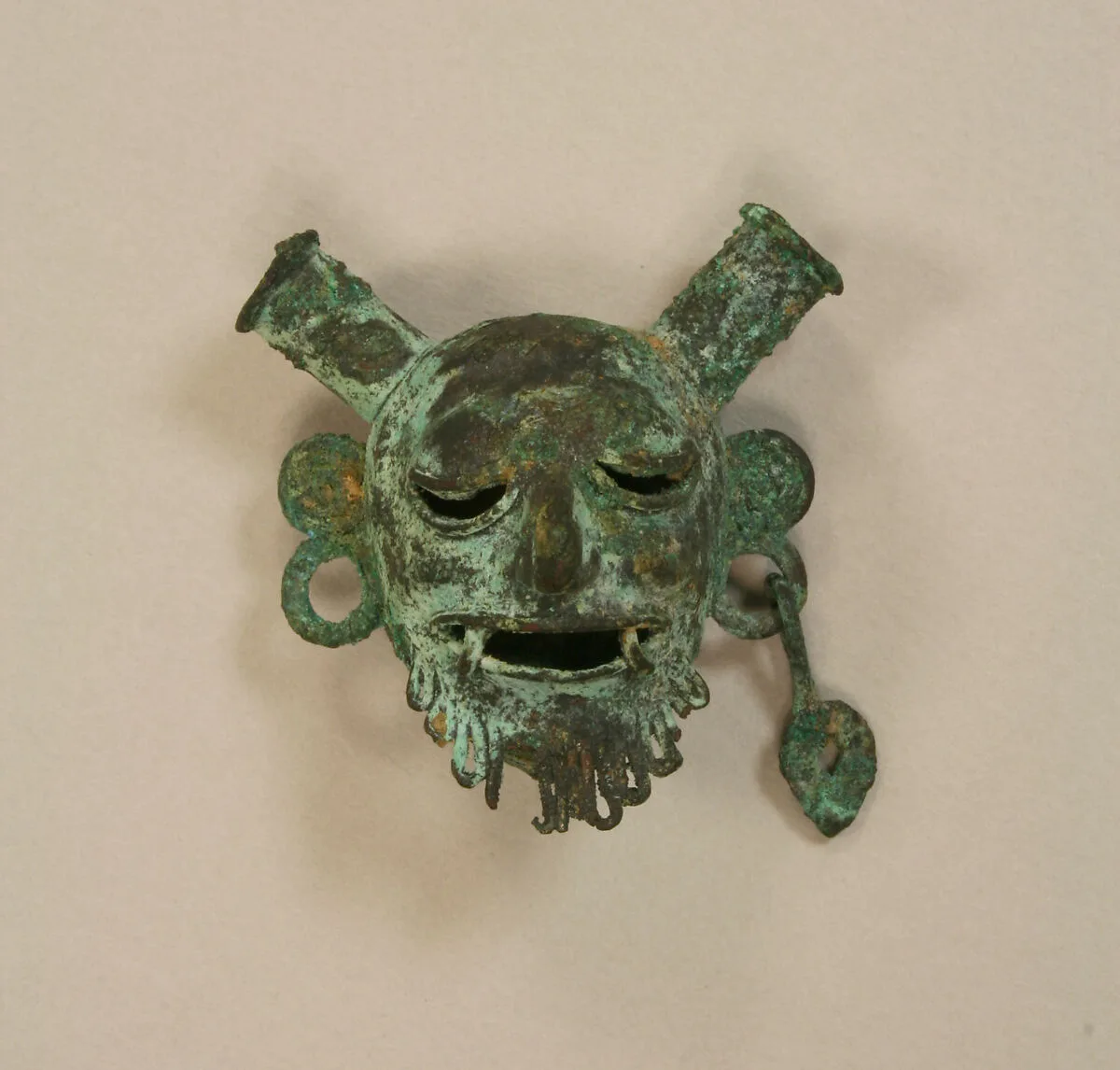 Head Pendant — Unknown