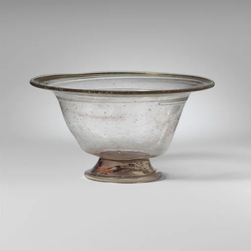 Glass bowl