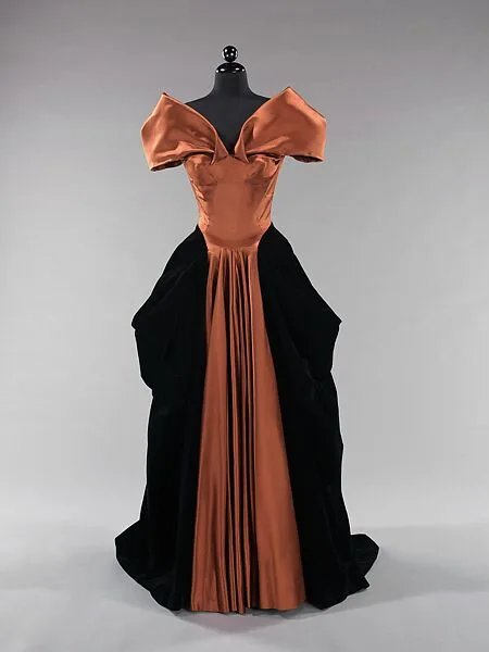 Evening dress — Charles James