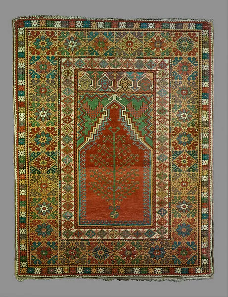Prayer Rug with Niche Design — Unknown