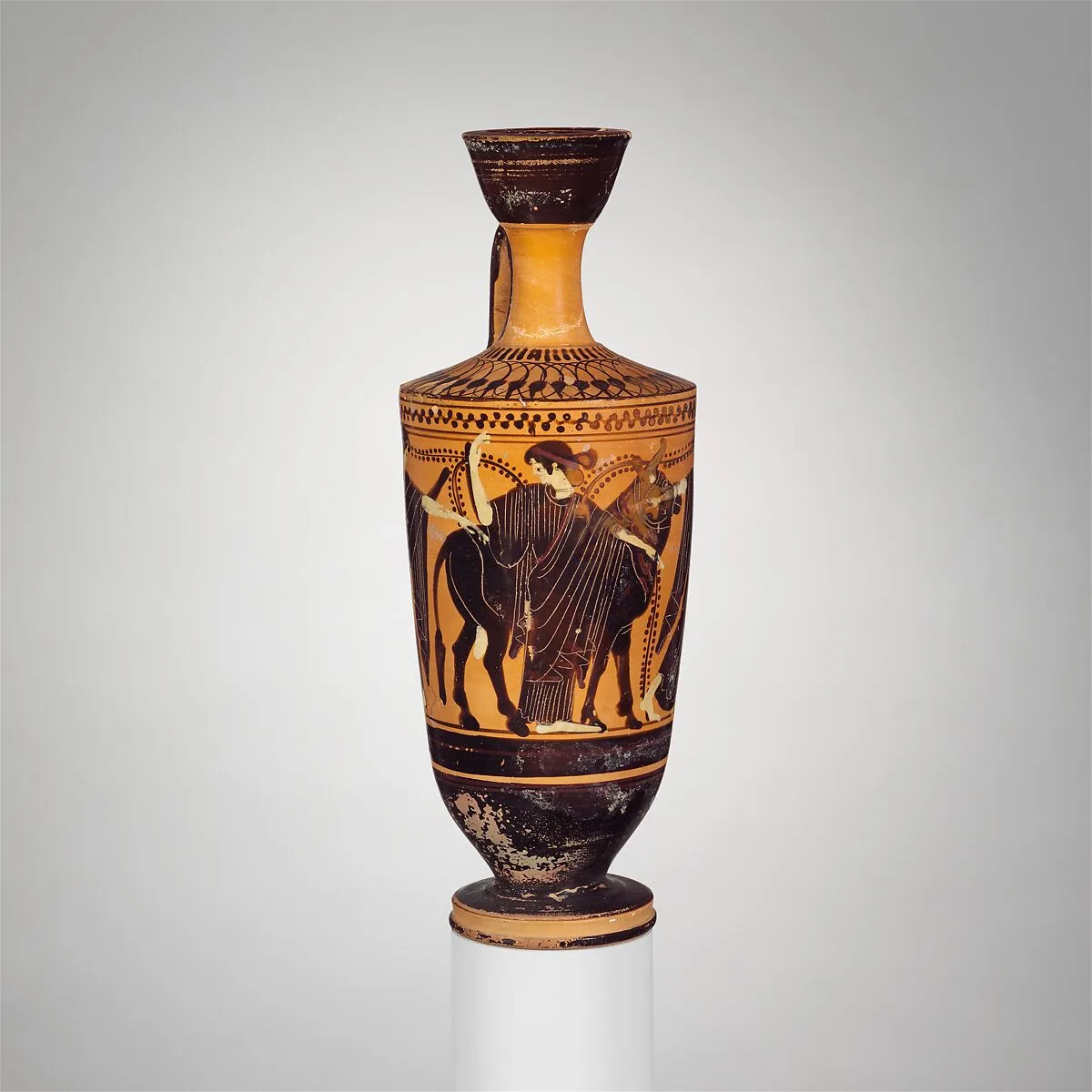 Terracotta lekythos (oil flask) — Midway between the Diosphos Painter and the Haimon Painter