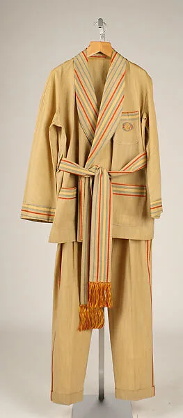 Lounge suit — Unknown