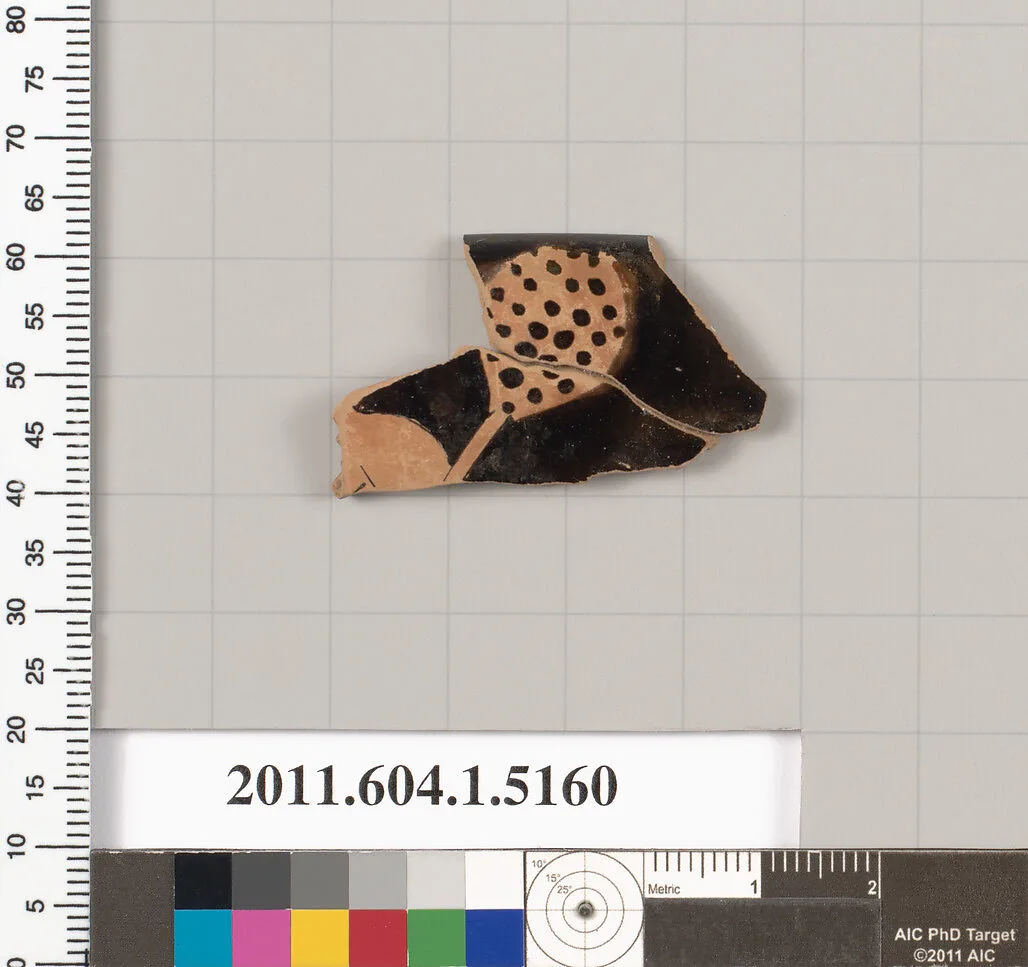 Terracotta rim fragment of a kylix (drinking cup) — Unknown