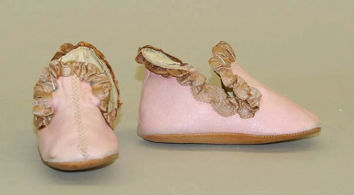 Shoes — Unknown
