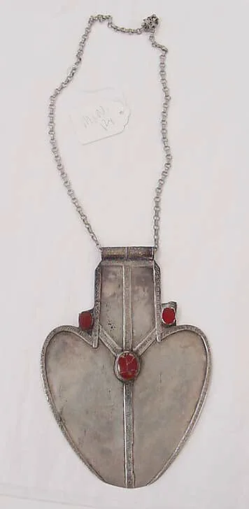 Necklace — Unknown