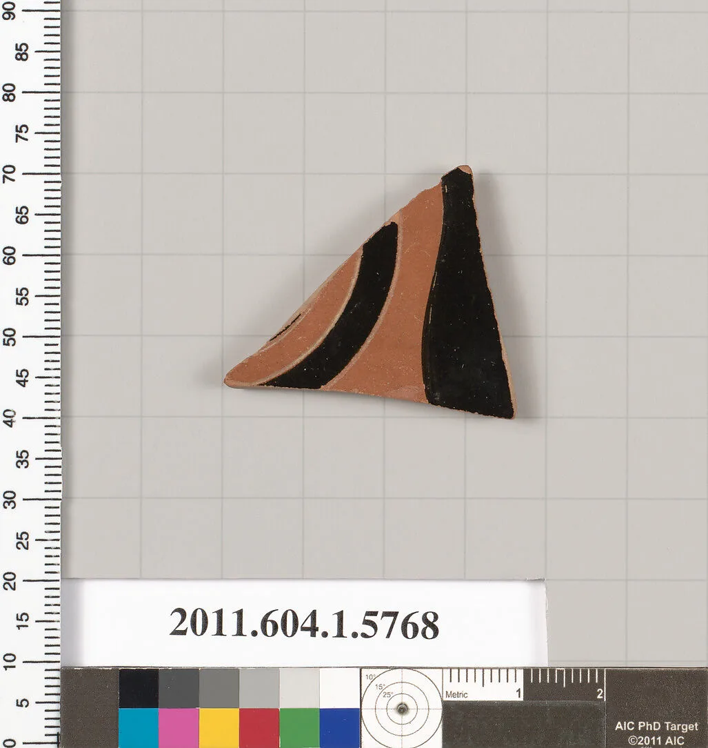 Terracotta fragment of a kylix: eye-cup (drinking cup) — Oltos