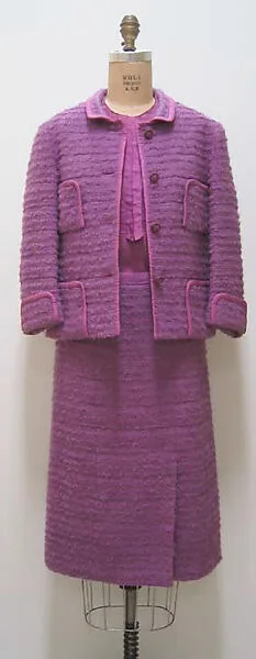 Suit — Gabrielle Chanel|House of Chanel