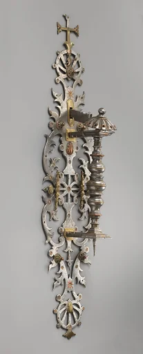 Handle and escutcheon with latch
