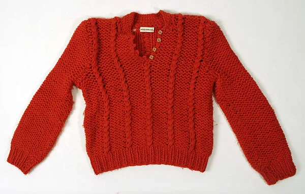 Pullover sweater — Unknown