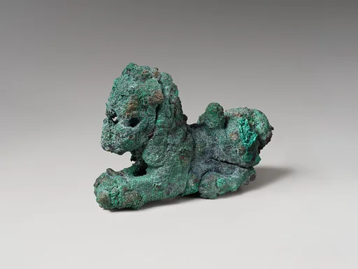 Lion pin
