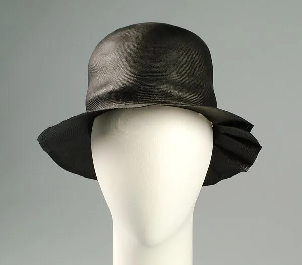 Hat — Emilie et Georgette