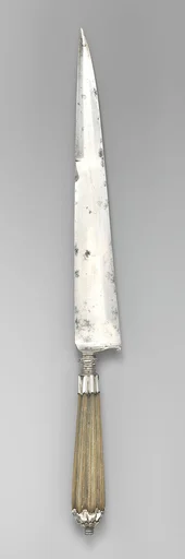 Huntsman's knife