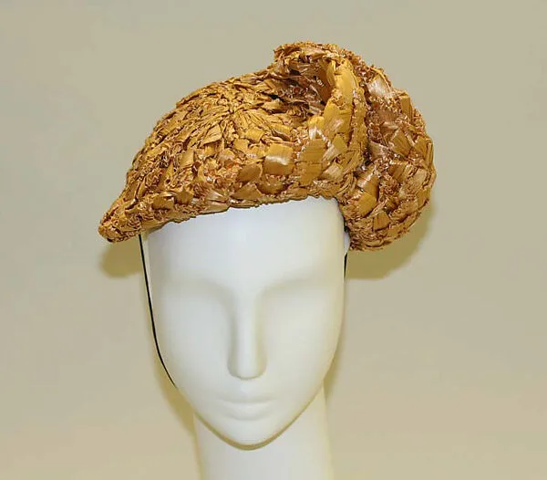 Hat — Rose Valois