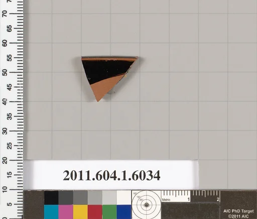Terracotta rim fragment of a kylix (drinking cup)