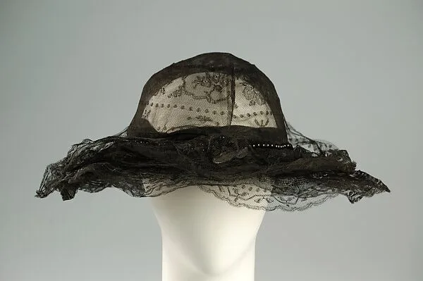 Evening hat — Thurn