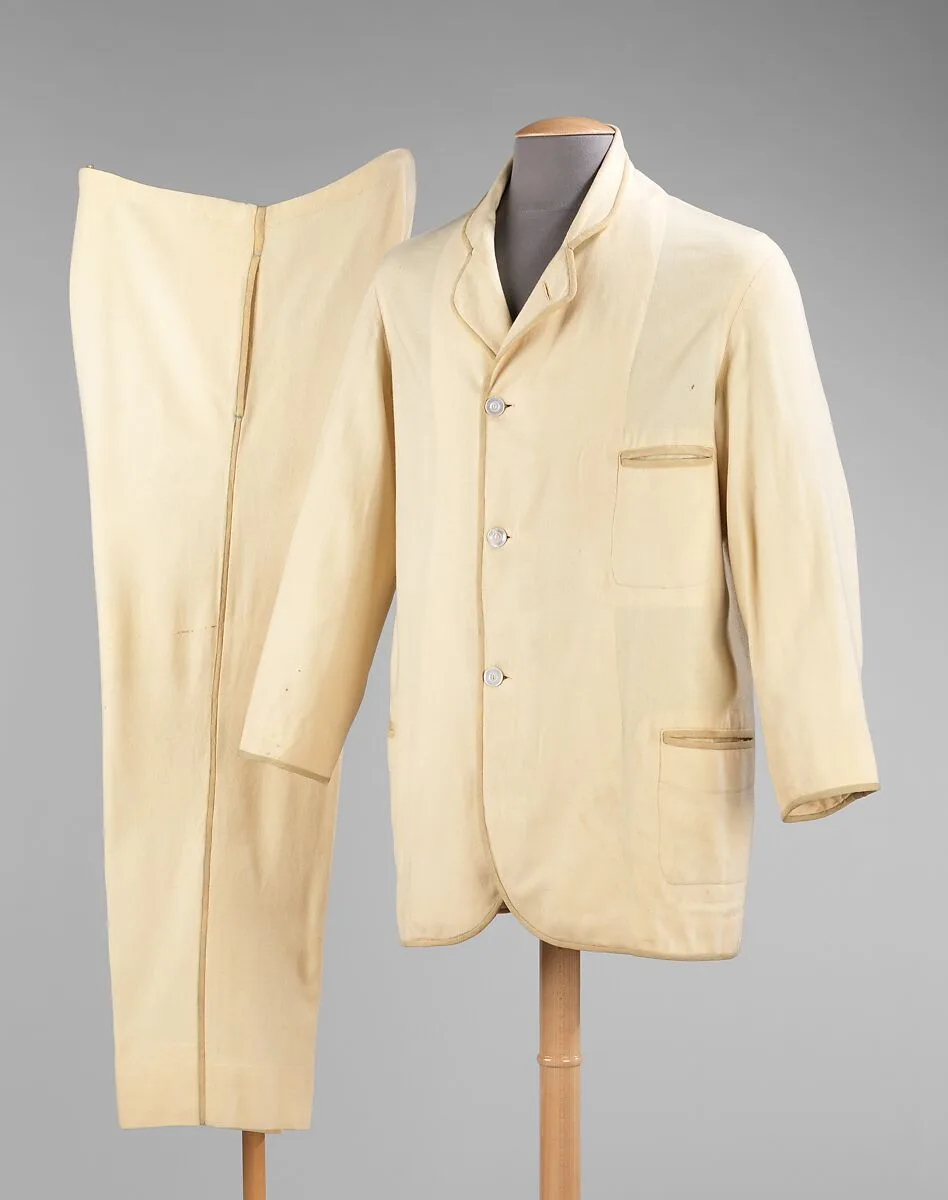 Suit — Unknown