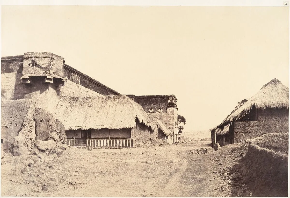 View of the N. E. Angle of the Tirambur Pagoda. — Linnaeus Tripe