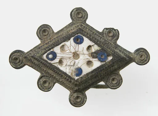 Brooch