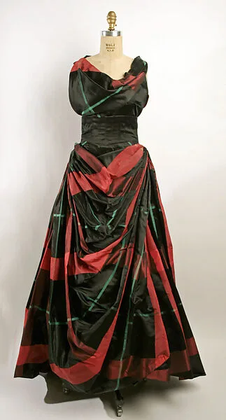 Evening dress — Bergdorf Goodman|Leslie Morris