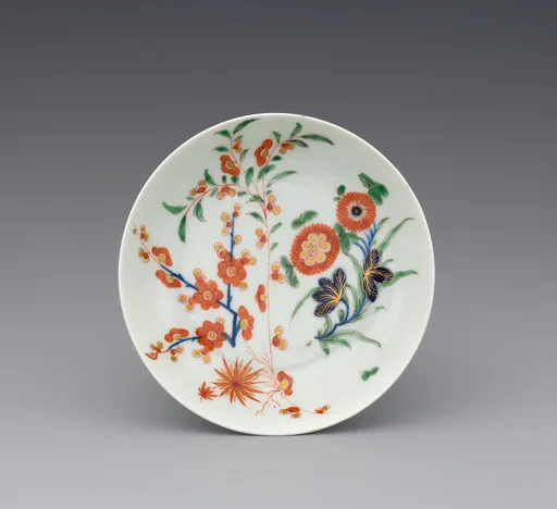 Saucer (part of a service)