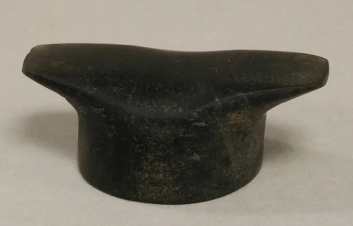 Lip Plug
