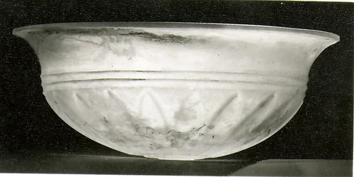 Glass phiale (libation bowl)