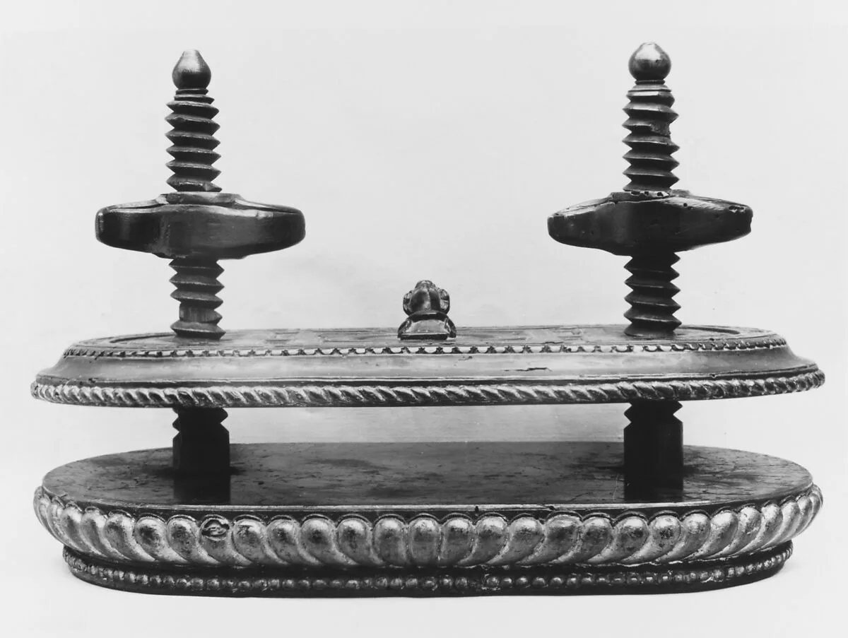 Table press — Unknown