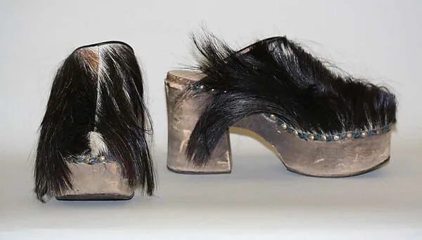 Clogs — The Chelsea Cobbler