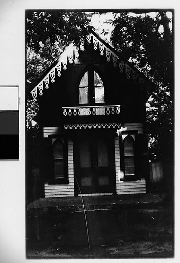 [Folk Victorian House, Oak Bluffs, Massachusetts or Ossining, New York]