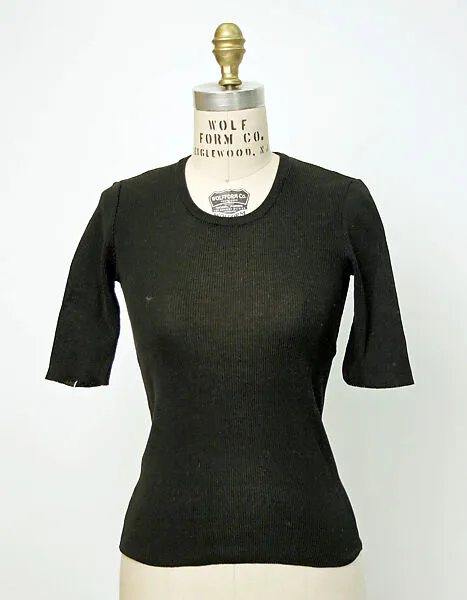 Sweater — Unknown