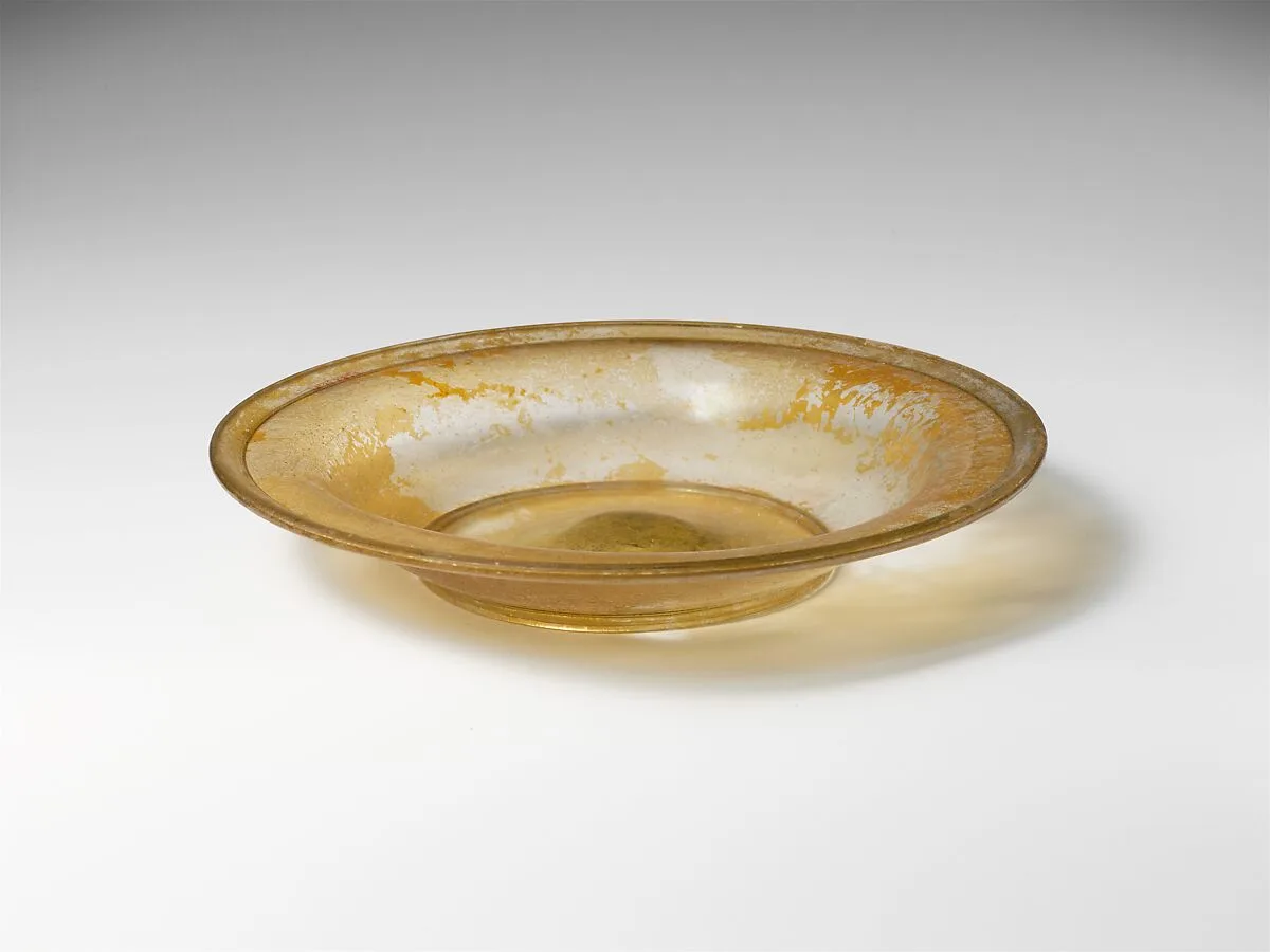 Glass dish — Unknown