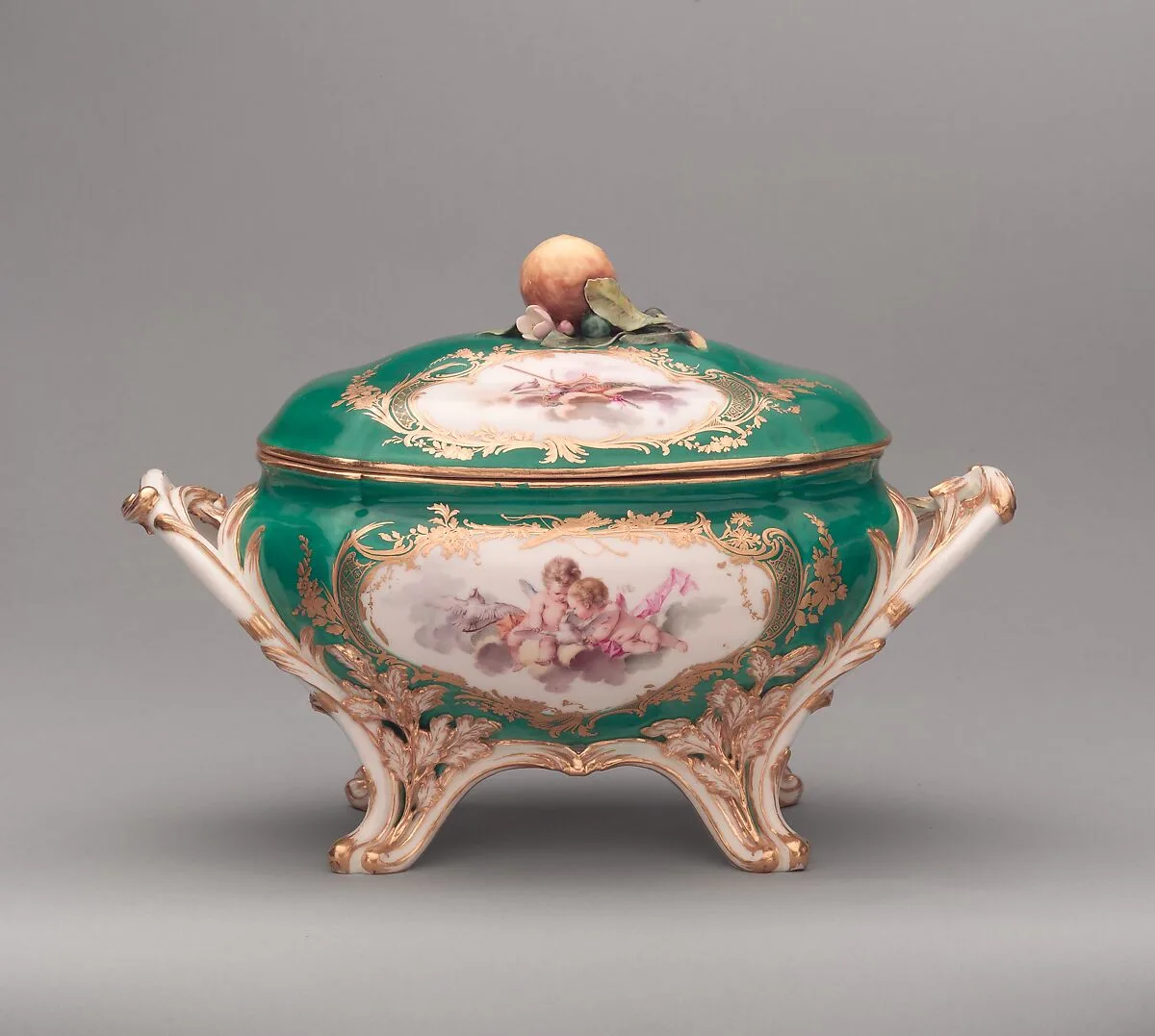 Tureen with cover (terrine du roi) — Vincennes Manufactory|Jean-Claude Duplessis|Charles Nicolas Dodin