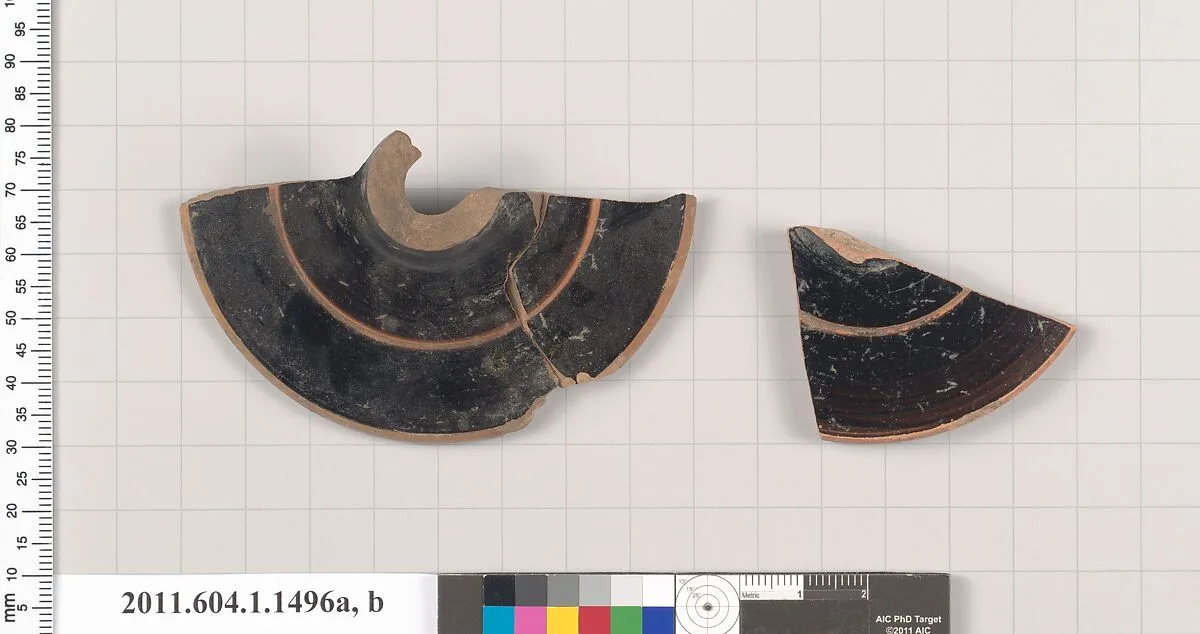 Terracotta fragments of kylikes (drinking cups) — Unknown