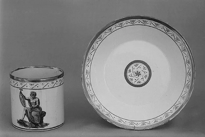 Saucer (part of a coffee service) — Nymphenburg Porcelain Manufactory