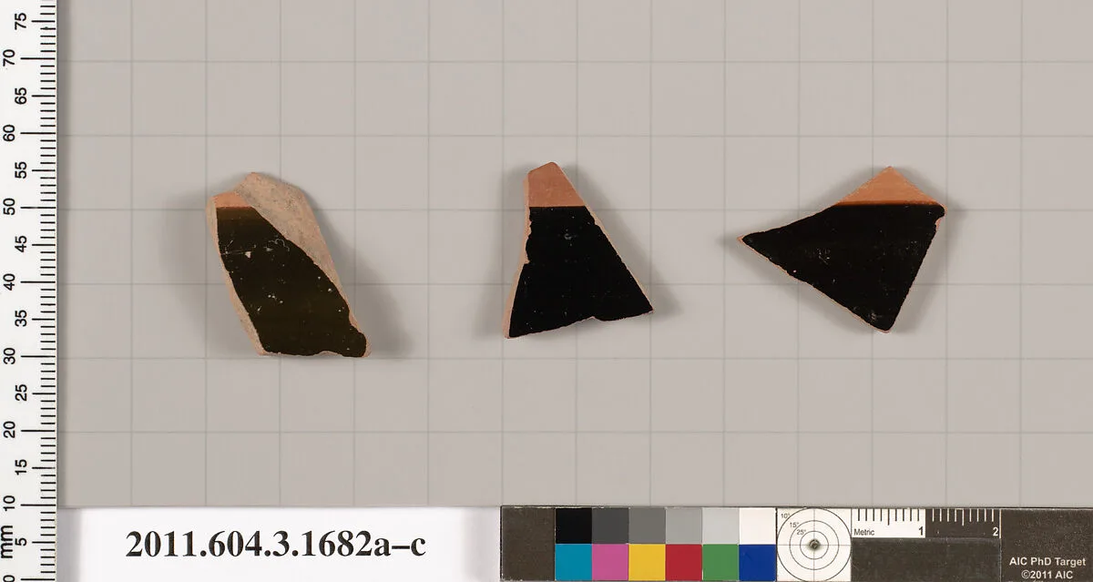 Terracotta fragments of kylikes: Band or lip cups (drinking cups) — Unknown