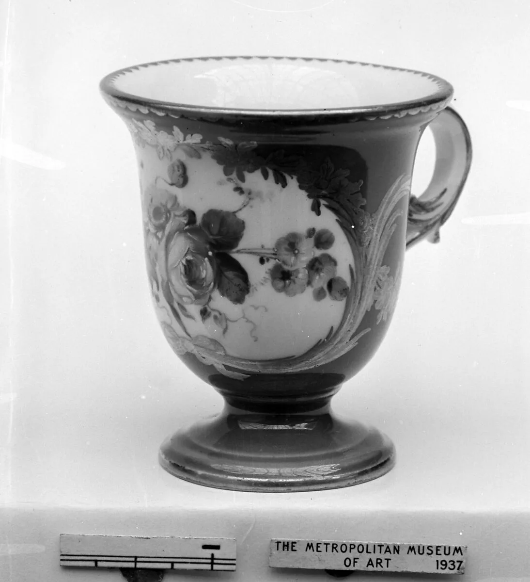 Ice cream cup (Tasse à glace) (part of a service) — Sèvres Manufactory
