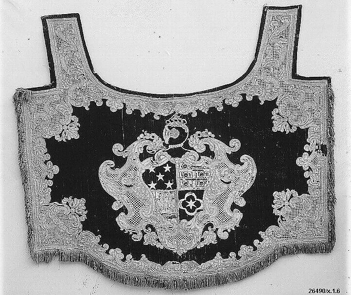 Collar — Unknown
