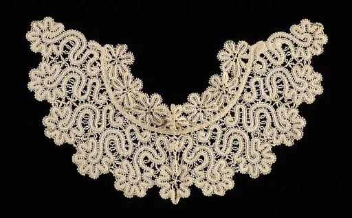 Collar