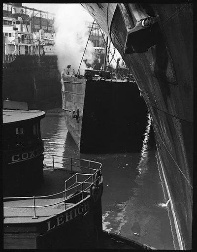 [Ships in Port]