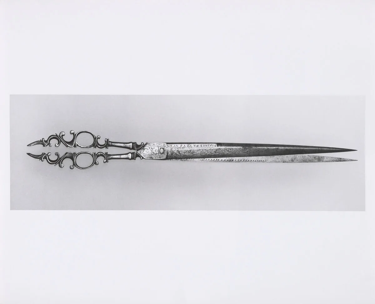 Scissors — Gabriel de la Vega