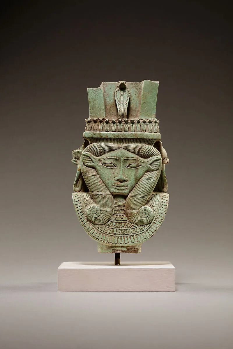 Sistrum fragment in the shape of a Hathor head — Unknown