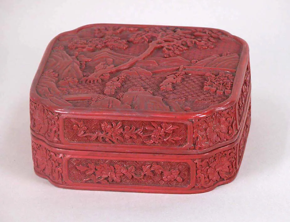 清晚期 剔紅藝菊圖漆盒|Box with a scholar and chrysanthemums — Unknown