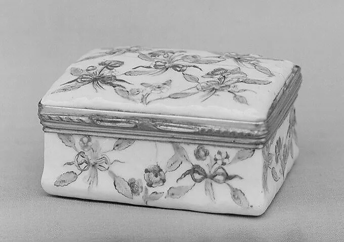 Box — Doccia Porcelain Manufactory