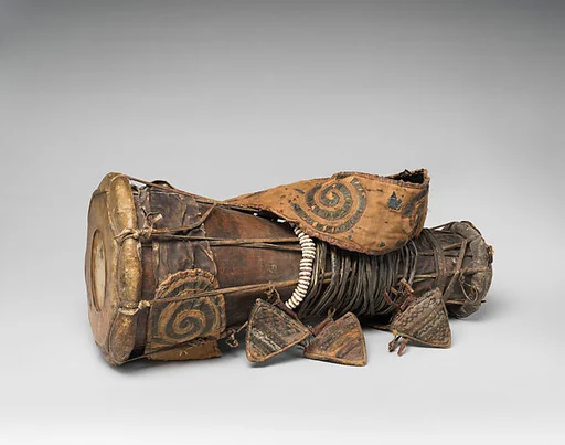 Bàtá (ìyáàlù) drum