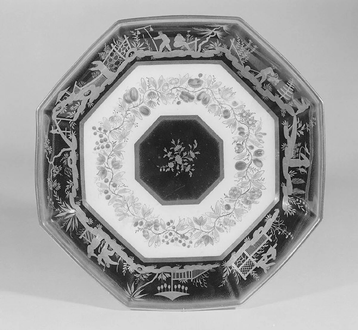 Dish — Sèvres Manufactory
