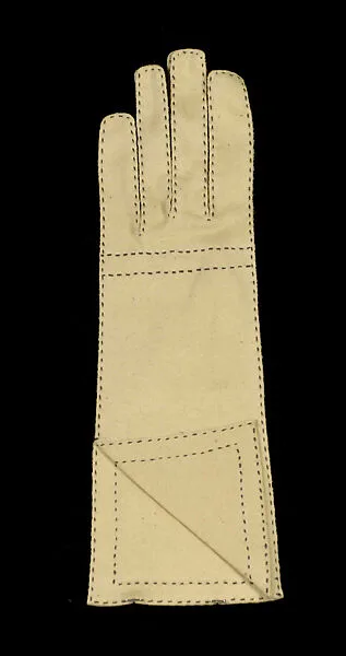 "Fore-Square" — Bonnie Cashin|Crescendoe Gloves, Inc.
